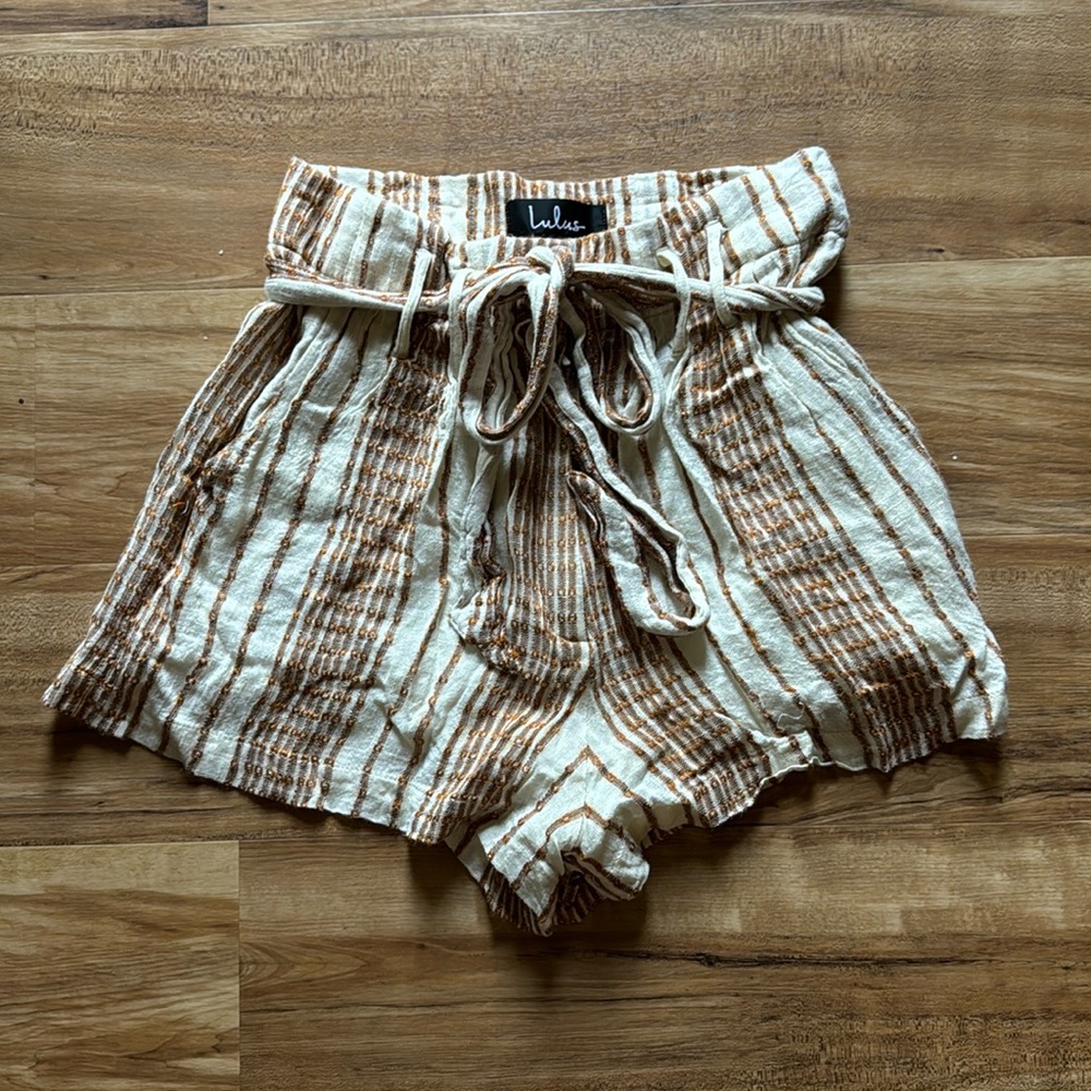 Linen shorts size XS.